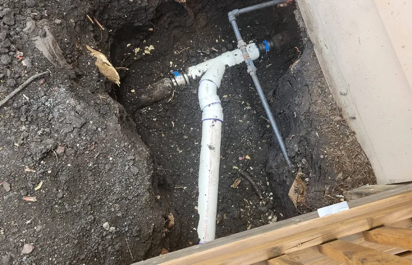 Silverback technician replacing corroded galvanized supply line at a Somerset, TX home
